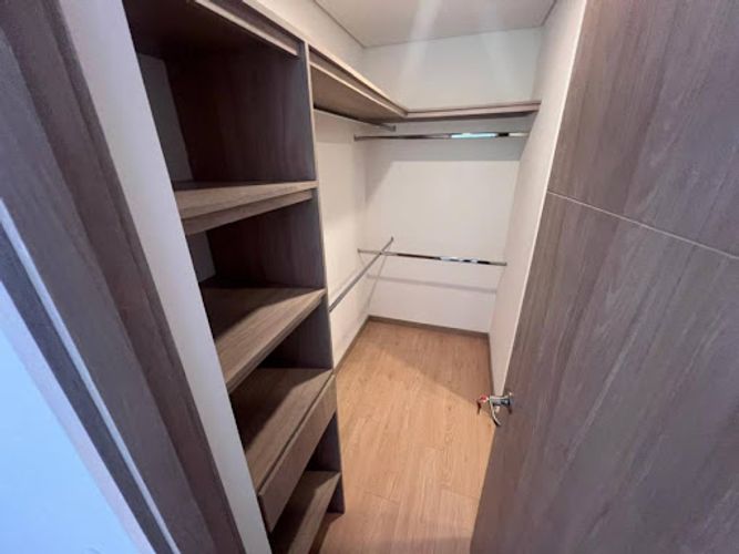 Apartamento de 2 alcobas en venta en Santa Elena, El Retiro, 68 m² · foto 4 de 18