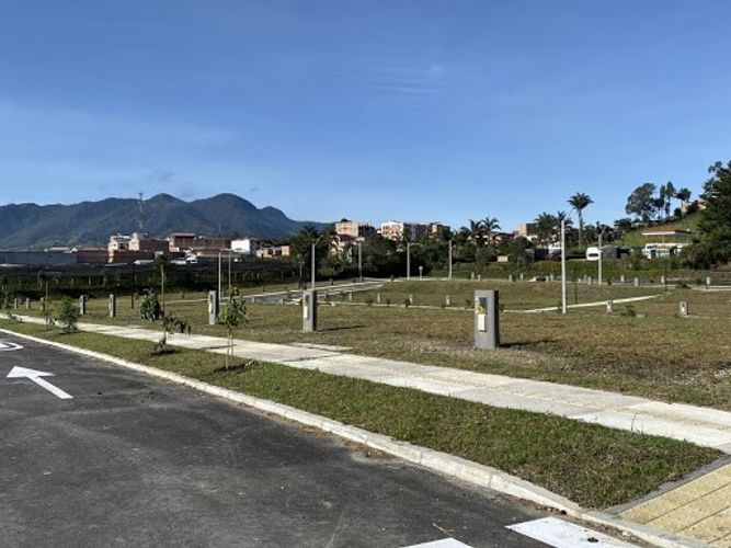 Lote en venta en La Ceja, 144 m² · foto 4 de 8