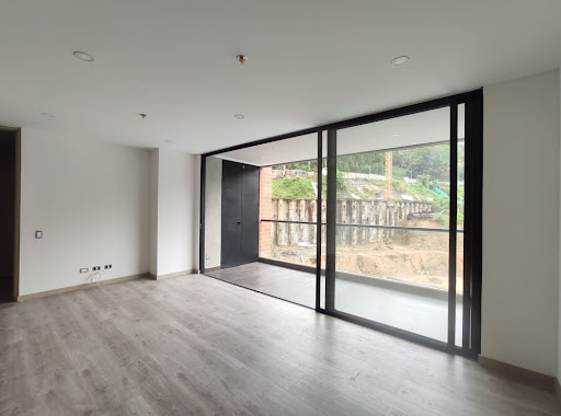 Apartamento en venta en Altos del poblado, Medellín 4