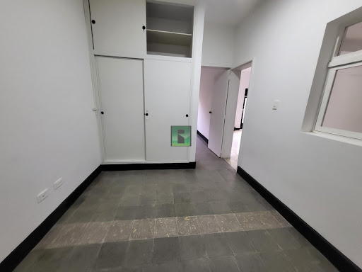 Casa en arriendo en Laureles, Medellín · foto 8 de 24