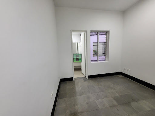 Casa en arriendo en Laureles, Medellín · foto 9 de 24