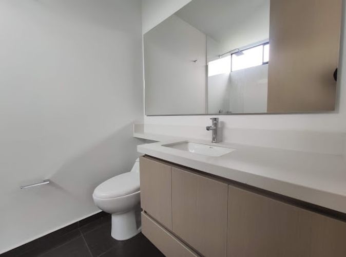Apartamento en venta en Altos Del Poblado, Medellín · foto 16 de 19