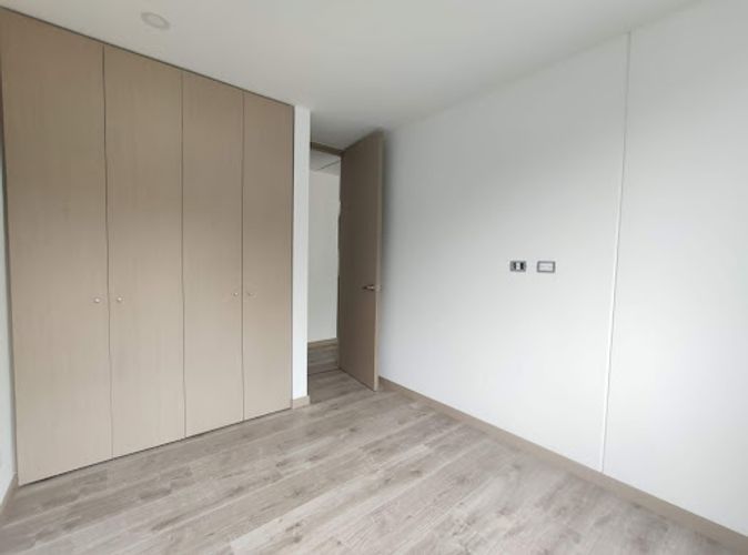 Apartamento en venta en Altos Del Poblado, Medellín · foto 18 de 19