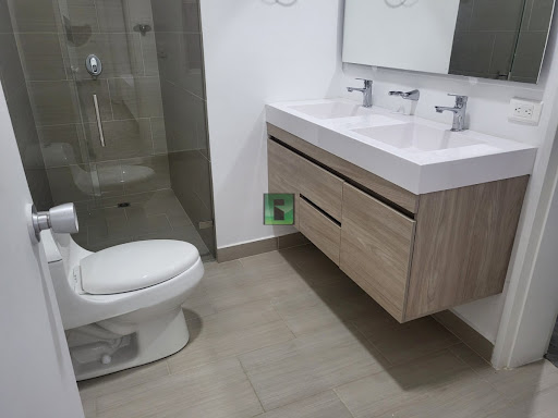 Casa en arriendo en Laureles, Medellín · foto 16 de 24