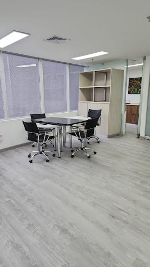 Edificio en venta en Loma Del Indio, Medellín, 66 m² · foto 6 de 8