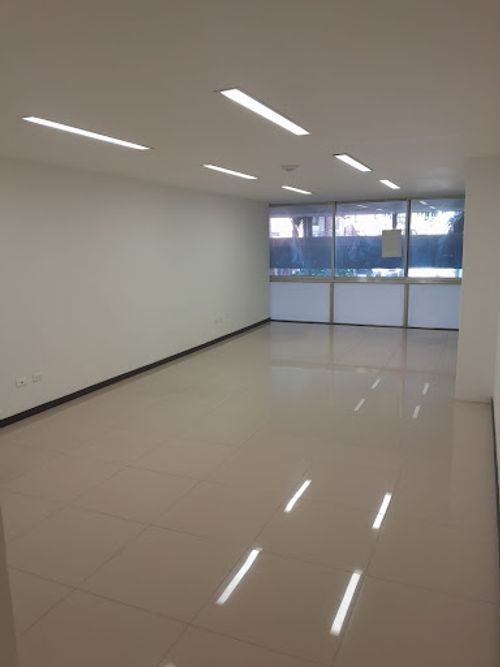 Oficina en arriendo en Panamericano, Bello, 37 m² · foto 5 de 5