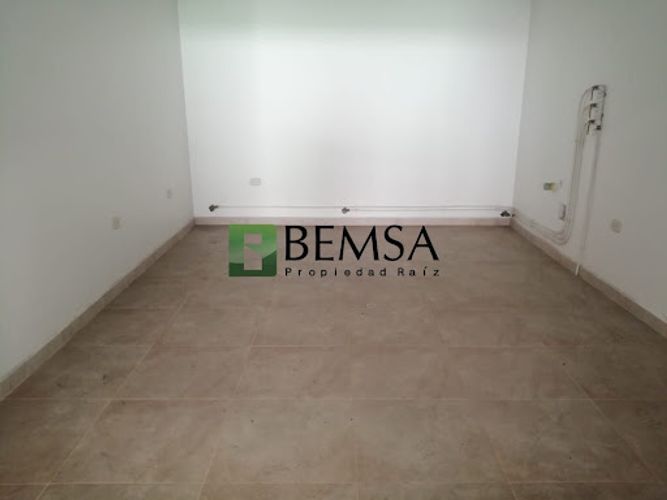 Local en arriendo en Boston, Medellín, 20 m² · foto 3 de 5