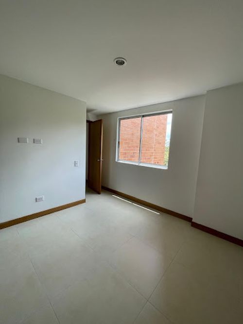 Apartamento de 2 alcobas en venta en Rionegro, 60 m² · foto 5 de 14