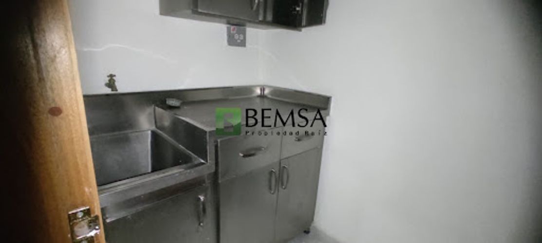 Local en arriendo en Sevilla, Medellín, 23 m² · foto 2 de 4