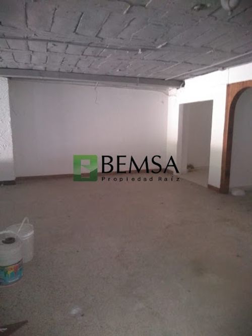 Local en arriendo en Villa Nueva, Medellín, 146 m² · foto 3 de 13