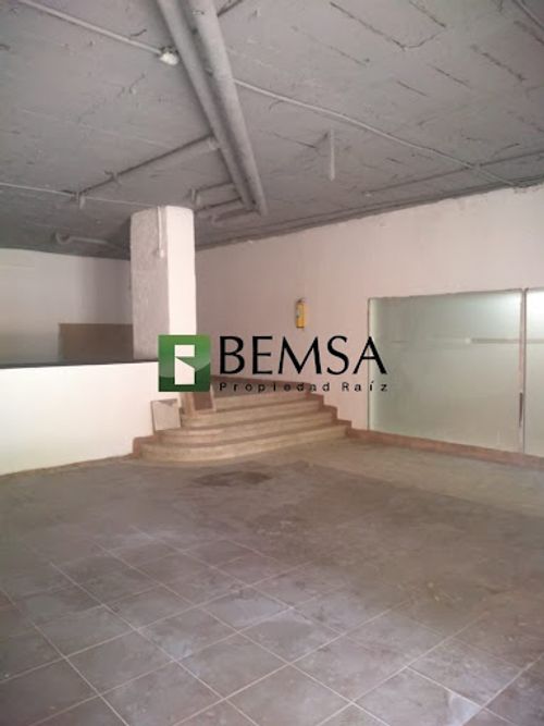 Local en arriendo en Villa Nueva, Medellín, 146 m² · foto 4 de 13