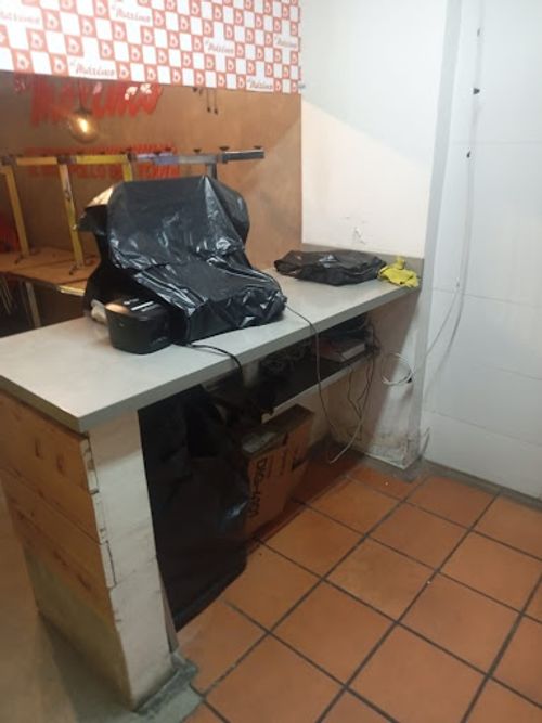 Local en arriendo en San Pablo Guayabal, Medellín, 80 m² · foto 21 de 23
