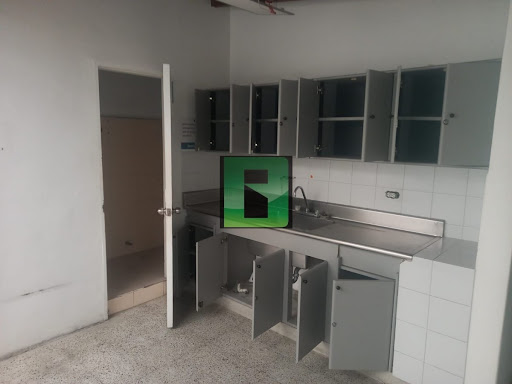 Casa en arriendo en Villa Nueva, Medellín · foto 5 de 24