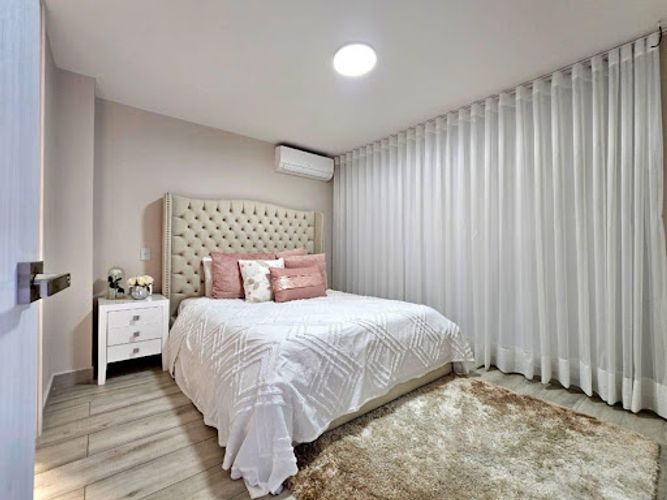 Apartamento de 3 alcobas en venta en Conquistadores, Medellín, 134 m² · foto 3 de 17