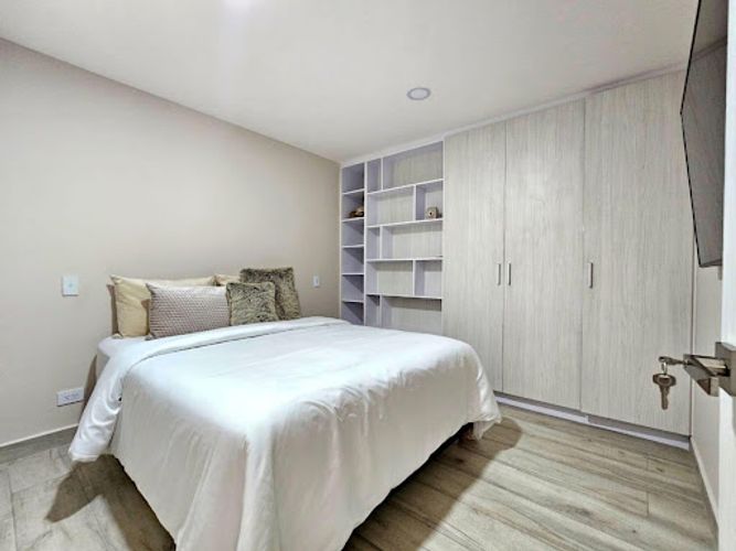 Apartamento de 3 alcobas en venta en Conquistadores, Medellín, 134 m² · foto 4 de 17