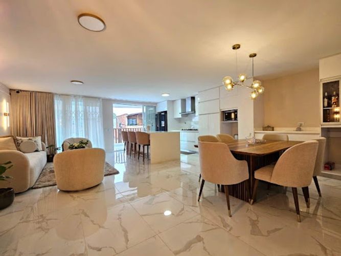 Apartamento de 3 alcobas en venta en Conquistadores, Medellín, 134 m² · foto 8 de 17