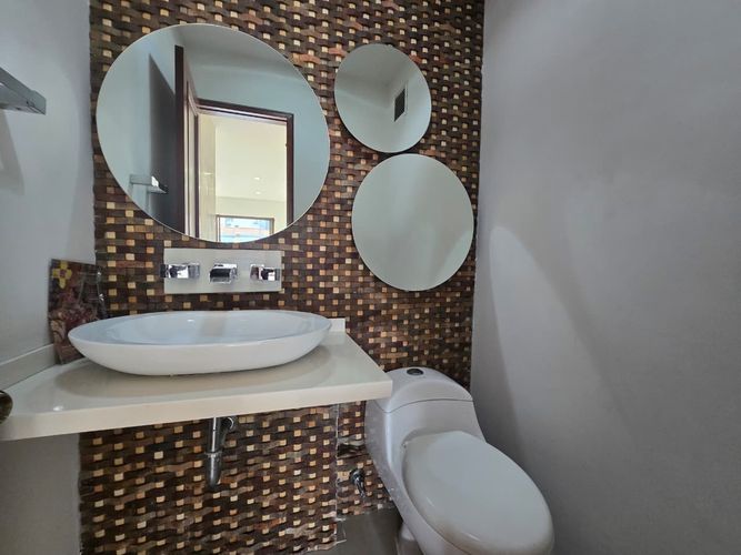 Apartamento de 3 alcobas en venta en Belén, Medellín, 187 m² · foto 10 de 20