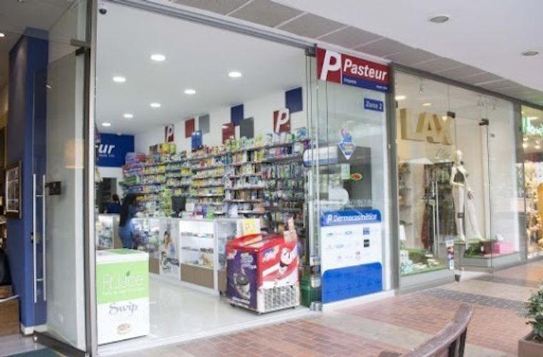 Local en venta en Los Naranjos, Medellín, 4122 m² · foto 2 de 19