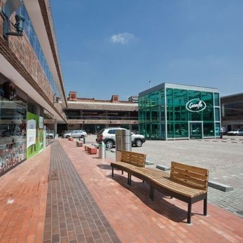 Local en venta en Los Naranjos, Medellín, 4122 m² · foto 14 de 19