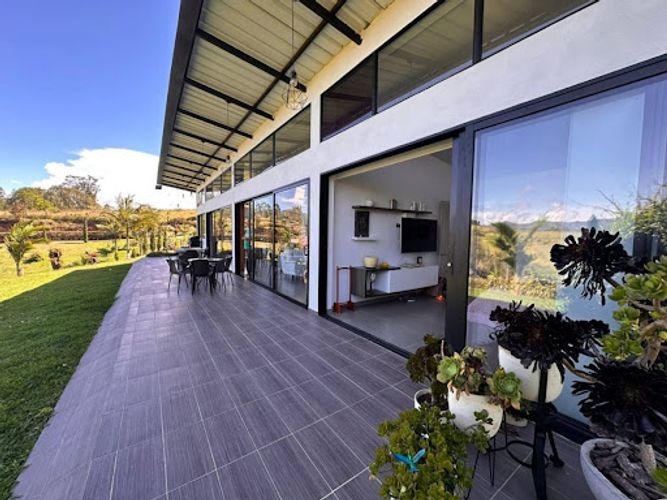 Casa de 3 alcobas en venta en Cristo Rey, El Carmen de Viboral, 360 m² · foto 7 de 24