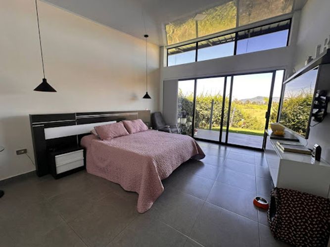 Casa de 3 alcobas en venta en Cristo Rey, El Carmen de Viboral, 360 m² · foto 11 de 24