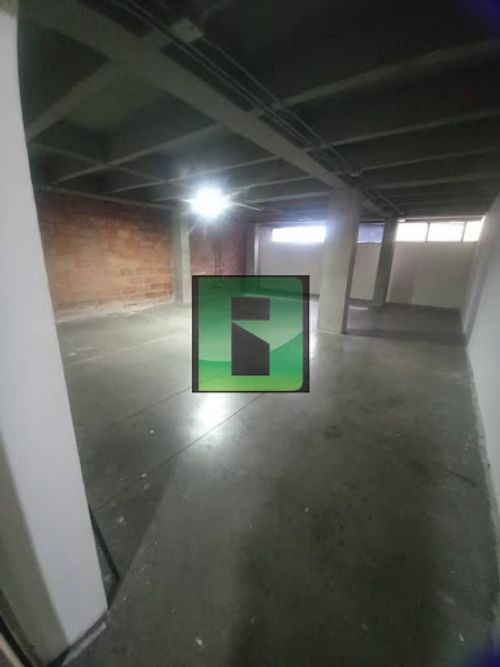 Local en arriendo en Guayaquil, Medellín, 73 m² · foto 3 de 4