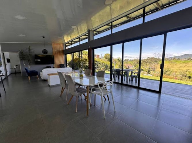 Casa de 3 alcobas en venta en Cristo Rey, El Carmen de Viboral, 360 m² · foto 16 de 24