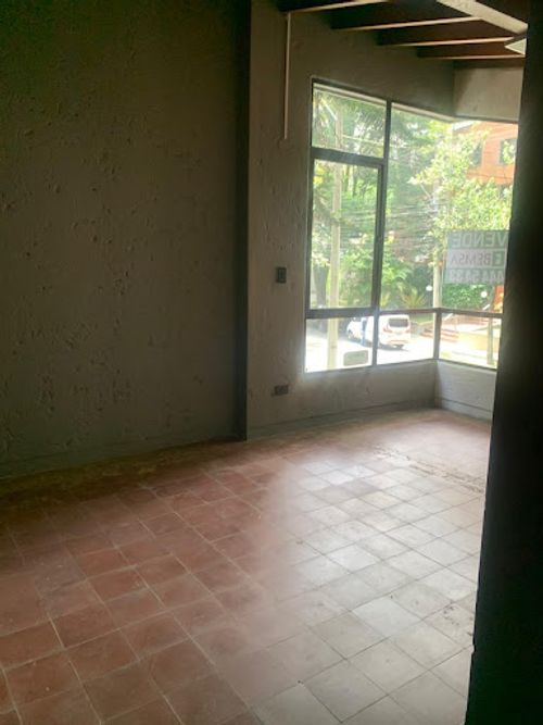 Casa de 3 alcobas en venta en La Aguacatala, Medellín, 590 m² · foto 18 de 24