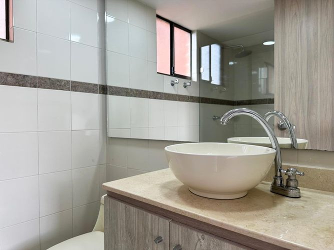Apartamento de 3 alcobas en venta en El Poblado, Medellín, 88 m² · foto 17 de 17
