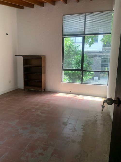 Casa de 3 alcobas en venta en La Aguacatala, Medellín, 590 m² · foto 19 de 24