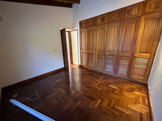 Casa de 5 alcobas en venta en Alto De Misael, Envigado, 386 m² · foto 7 de 24