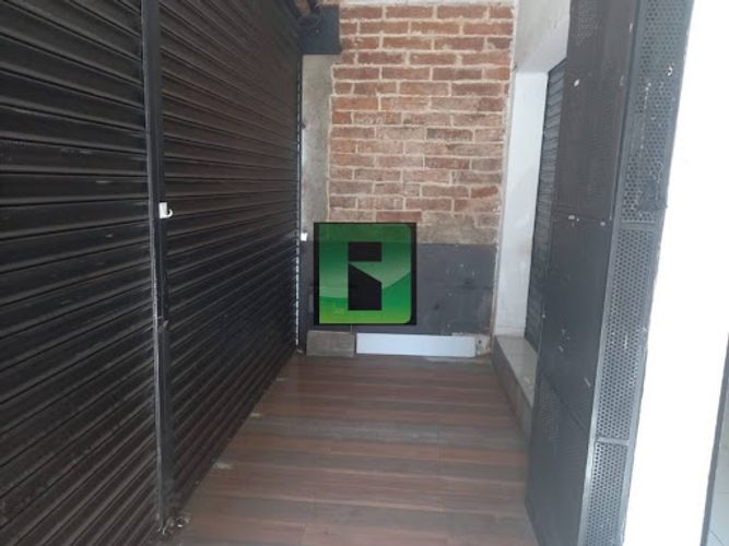Local en arriendo en Villa Nueva, Medellín, 22 m² · foto 2 de 7