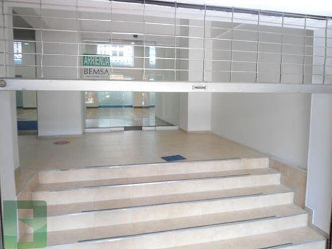 Local en arriendo en La Candelaria, Medellín, 794 m² · foto 4 de 24