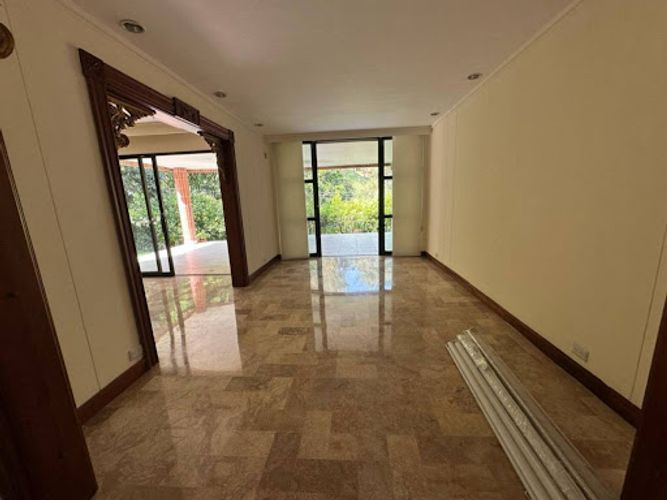 Casa de 5 alcobas en venta en Alto De Misael, Envigado, 386 m² · foto 22 de 24