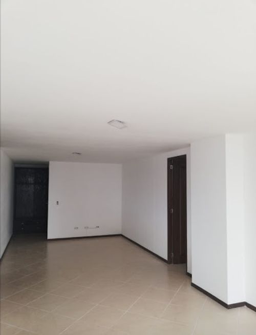 Apartamento de 4 alcobas en venta en Calle Larga, Sabaneta, 239 m² · foto 10 de 13