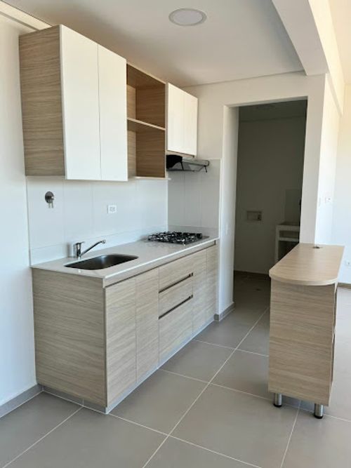 Apartamento de 2 alcobas en venta en Barro Blanco, Rionegro, 58 m² · foto 2 de 14