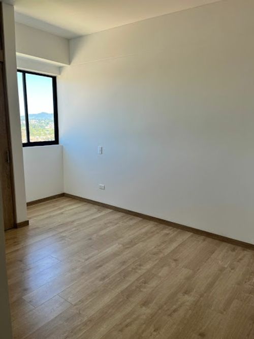 Apartamento de 2 alcobas en venta en Barro Blanco, Rionegro, 58 m² · foto 5 de 14