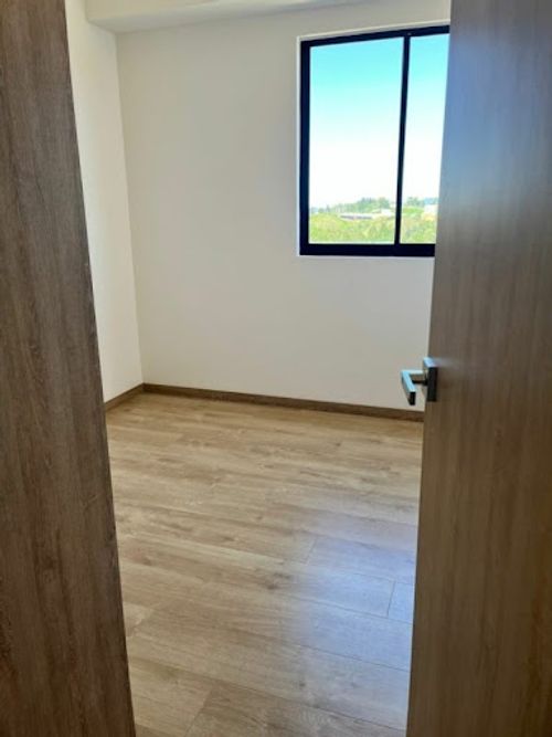 Apartamento de 2 alcobas en venta en Barro Blanco, Rionegro, 58 m² · foto 6 de 14