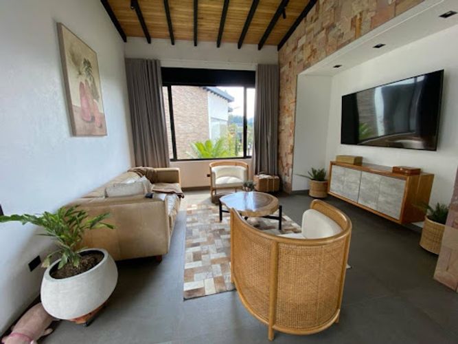 Casa de 5 alcobas en arriendo en Lejos Del Nido, El Retiro, 530 m² · foto 13 de 13