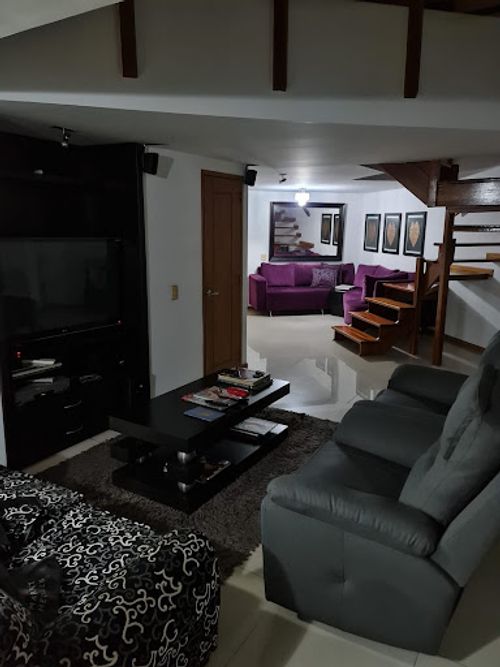 Apartamento de 4 alcobas en venta en Aves Maria, Sabaneta, 328 m² · foto 6 de 23