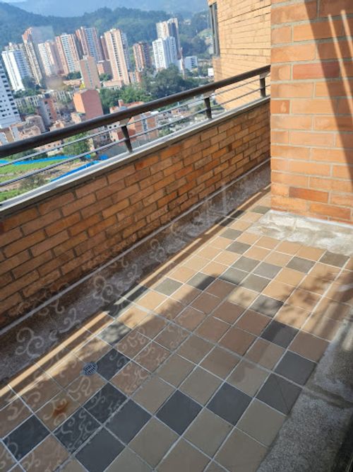 Apartamento de 4 alcobas en venta en Aves Maria, Sabaneta, 328 m² · foto 10 de 23