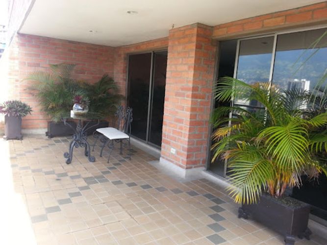 Apartamento de 4 alcobas en venta en Aves Maria, Sabaneta, 328 m² · foto 20 de 23