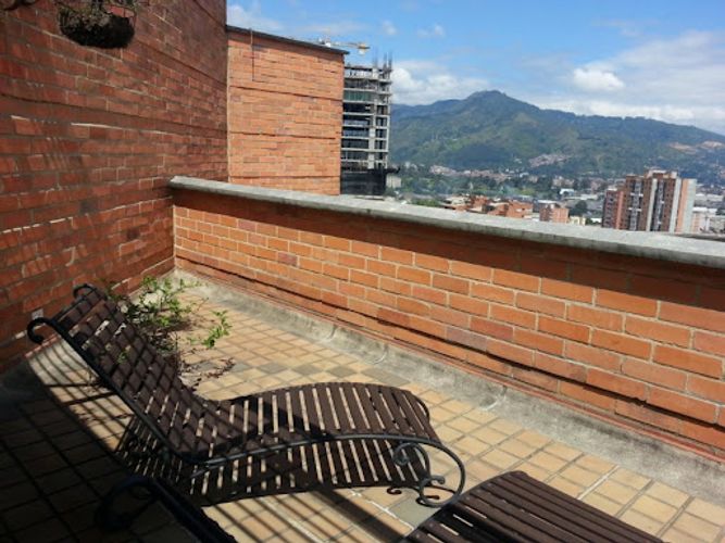 Apartamento de 4 alcobas en venta en Aves Maria, Sabaneta, 328 m² · foto 22 de 23