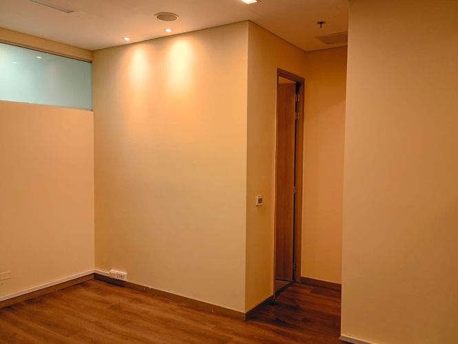 Oficina en arriendo en El Poblado, Medellín, 50 m² · foto 11 de 15