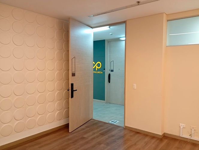 Oficina en arriendo en El Poblado, Medellín, 50 m² · foto 6 de 15