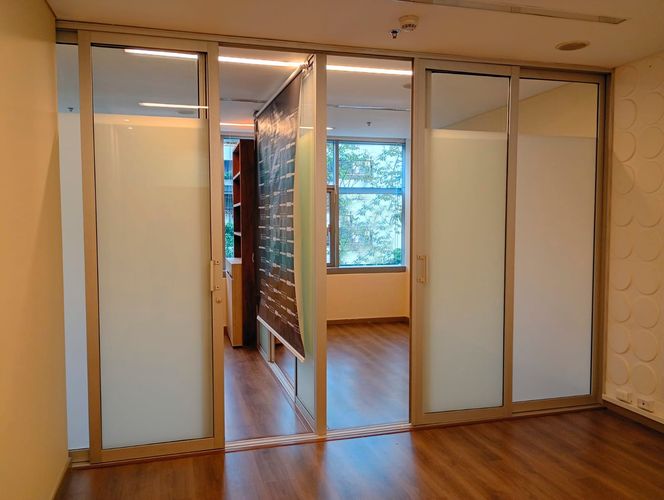 Oficina en arriendo en El Poblado, Medellín, 50 m² · foto 7 de 15