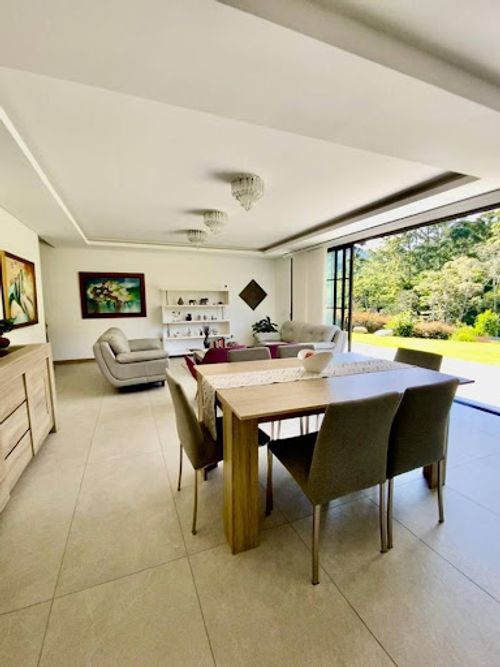 Casa en venta en Llano Grande, Rionegro, 230 m² · foto 12 de 15