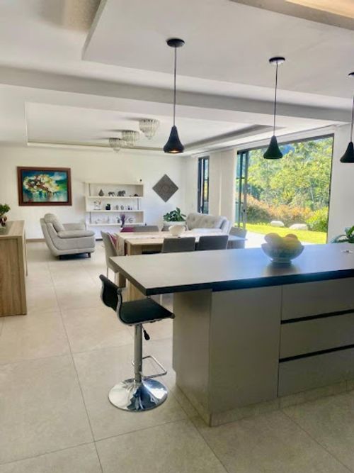 Casa en venta en Llano Grande, Rionegro, 230 m² · foto 14 de 15