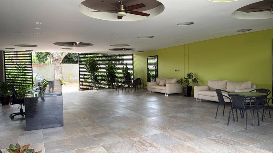 Apartamento de 3 alcobas en venta en Ricaurte, 115 m² · foto 2 de 24