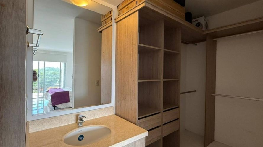 Apartamento de 3 alcobas en venta en Ricaurte, 115 m² · foto 18 de 24